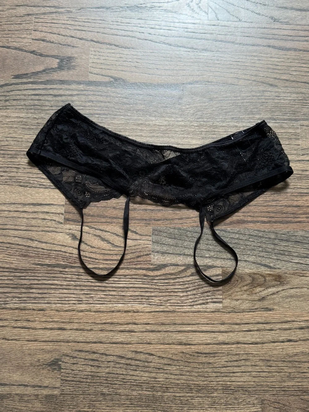 Victoria’s Secret Black Lace Lingerie Crotchless Panty!